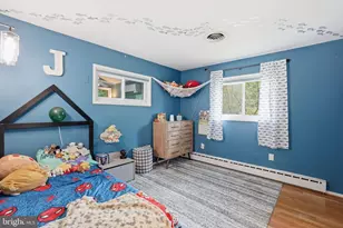 6817 Valley Brook Dr, Falls Church, VA 22042 - Photo 20