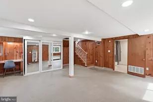 6817 Valley Brook Dr, Falls Church, VA 22042 - Photo 24