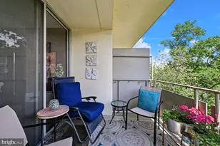 6641 Wakefield Dr, Alexandria, VA 22307 - Photo 24
