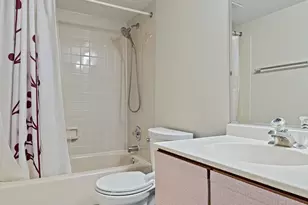 9830 Faust Dr, Vienna, VA 22182 - Photo 64