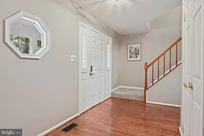 9830 Faust Drive, Vienna, VA 22182 - Photo 8