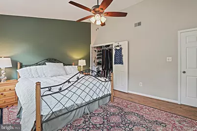 9830 Faust Drive, Vienna, VA 22182 - Photo 40