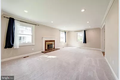 13204 Pressmont Lane, Fairfax, VA 22033 - Photo 4