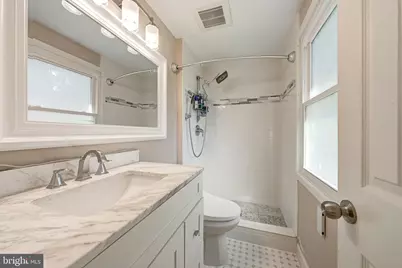 13204 Pressmont Lane, Fairfax, VA 22033 - Photo 18
