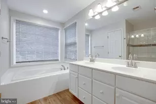 5357 Crimson Sky Ct, Centreville, VA 20120 - Photo 36
