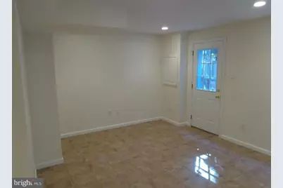 8190 Curving Creek Court, Springfield, VA 22153 - Photo 12