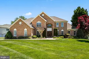 10243 Brittenford Dr, Vienna, VA 22182 - Photo 1
