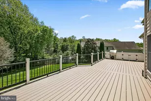 10243 Brittenford Dr, Vienna, VA 22182 - Photo 4