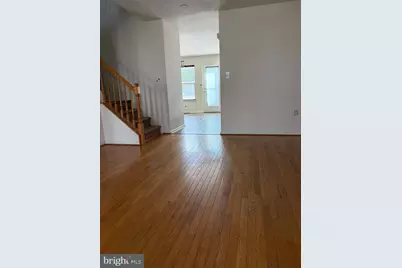 14647 Seasons Drive, Centreville, VA 20120 - Photo 10