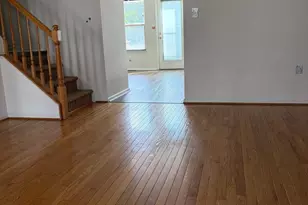 14647 Seasons Dr, Centreville, VA 20120 - Photo 10