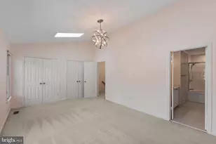 6860 Williamsburg Pond Ct, Falls Church, VA 22043 - Photo 24