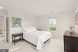 7001 Dunningham Pl, McLean, VA 22101 - Photo 14