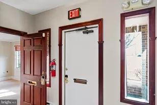 11739 Bowman Green Dr, Reston, VA 20190 - Photo 30