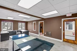 11739 Bowman Green Dr, Reston, VA 20190 - Photo 32