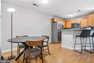 11705 Summerchase Cir, Reston, VA 20194 - Photo 18
