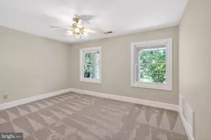 8130 Viola St, Springfield, VA 22152 - Photo 48