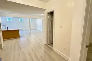 [Address not provided], Alexandria, VA 22312 - Photo 14
