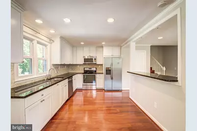 1723 Baldwin Drive, McLean, VA 22101 - Photo 8