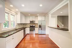 1723 Baldwin Dr, McLean, VA 22101 - Photo 8