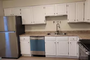 1730 Cy Ct, Vienna, VA 22182 - Photo 4