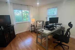 304 Old Court House Rd NE, Vienna, VA 22180 - Photo 10