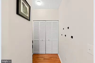 9490 Virginia Center Boulevard #327, Vienna, VA 22181 - Photo 18