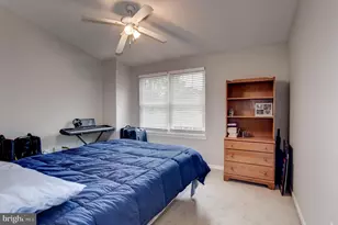 12852 Fair Briar Ln, Fairfax, VA 22033 - Photo 16