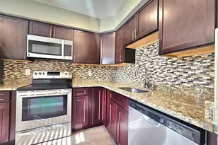 7664 Northern Oaks Ct, Springfield, VA 22153 - Photo 6