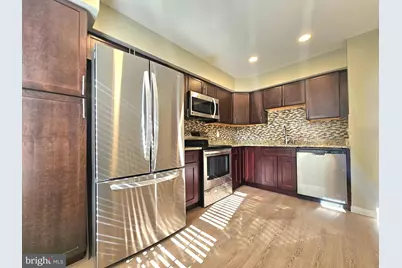 7664 Northern Oaks Court, Springfield, VA 22153 - Photo 4