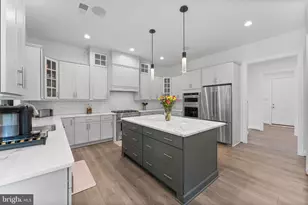 9317 Convento Terrace, Fairfax, VA 22031 - Photo 24