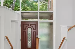 8900 Camfield Dr, Alexandria, VA 22308 - Photo 8