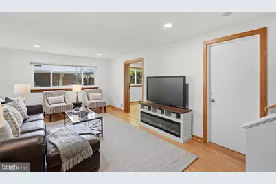 8900 Camfield Drive, Alexandria, VA 22308 - Photo 36