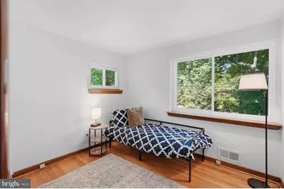 8900 Camfield Drive, Alexandria, VA 22308 - Photo 22