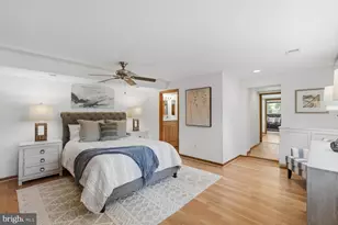 8900 Camfield Dr, Alexandria, VA 22308 - Photo 38