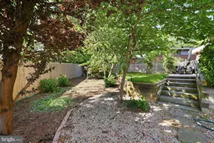 8900 Camfield Dr, Alexandria, VA 22308 - Photo 56