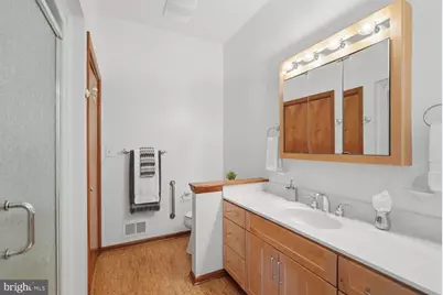 8900 Camfield Drive, Alexandria, VA 22308 - Photo 30