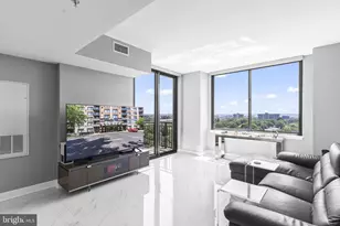 2451 Midtown Ave, Alexandria, VA 22303 - Photo 2