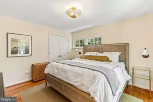 7813 Yorktown Dr, Alexandria, VA 22308 - Photo 14