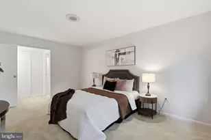 11721 Karbon Hill Ct, Reston, VA 20191 - Photo 16