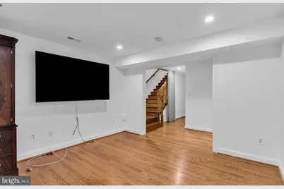 11036 Popes Head Road, Fairfax, VA 22030 - Photo 42
