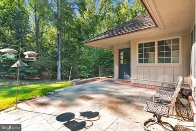 11036 Popes Head Road, Fairfax, VA 22030 - Photo 8