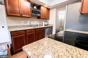 10208 Bushman Dr, Oakton, VA 22124 - Photo 10