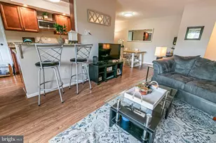 10208 Bushman Dr, Oakton, VA 22124 - Photo 1