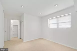 3740 Broomsedge Ct, Fairfax, VA 22033 - Photo 34