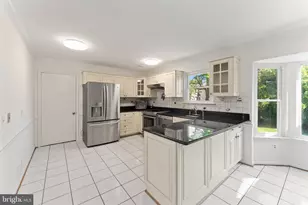1431 Kingstream Dr, Herndon, VA 20170 - Photo 12