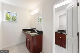 1431 Kingstream Dr, Herndon, VA 20170 - Photo 30