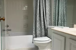 1800 Old Meadow Rd, McLean, VA 22102 - Photo 10