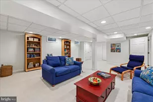 2520 Penny Royal Ln, Reston, VA 20191 - Photo 28