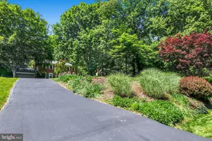 10999 Highridge St, Fairfax Station, VA 22039 - Photo 4