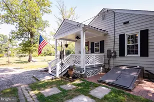 10429 Old Colchester Rd, Lorton, VA 22079 - Photo 4